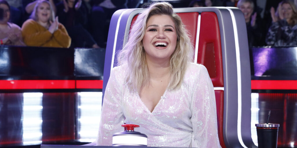 kelly clarkson quits the voice