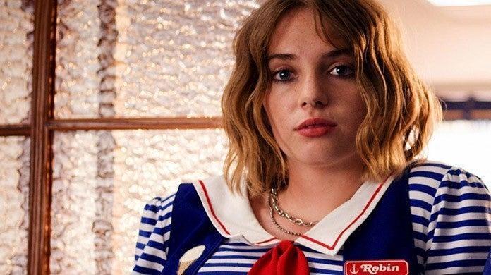 Is Maya Hawke A Lesbian Here Are Some Shocking Facts Crossover 99