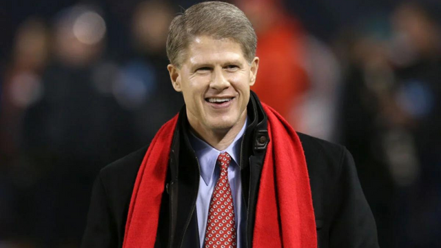 Clark Hunt Net Worth 2023