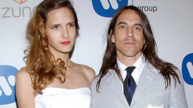 Is Anthony Kiedis Gay