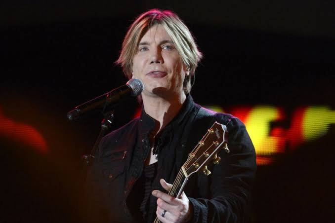 johnny rzeznik plastic surgery