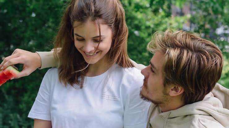 dylan sprouse religion