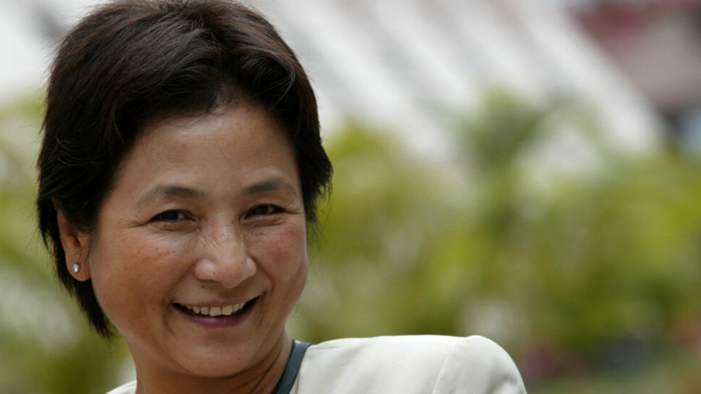 Following a highly active period in Hong Kong cinema, Cheng Pei-pei's career slowed down during the 1980s as she relocated to the United States. However, she made a notable return to the spotlight in 2000 with her role in Ang Lee’s *Crouching Tiger, Hidden Dragon*. Her performance as the antagonist Jade Fox garnered her widespread international recognition. The film achieved remarkable success, winning four Academy Awards and receiving critical acclaim worldwide.