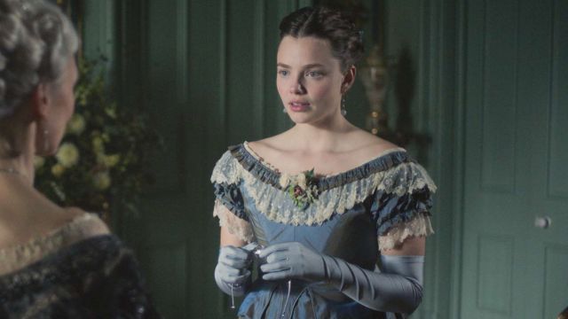 Who is Nana's Mother in the Buccaneers